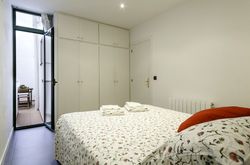 Barcelona Comtal Apartments (2)