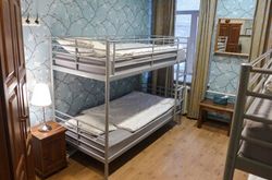 Godzillas Hostel (16)