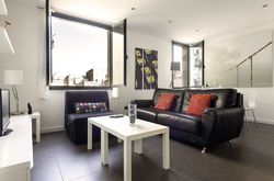 Barcelona Comtal Apartments (37)