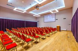 Raikin Plaza Hotel (18)