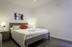 Barcelona Comtal Apartments (52)