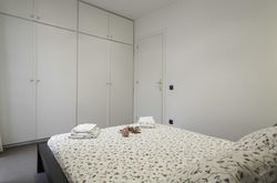 Barcelona Comtal Apartments (61)