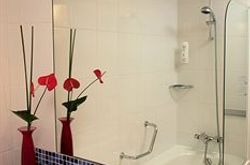 Holiday Inn Express Barcelona City 22@ (2)