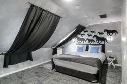 Red Brick Hotel (25)