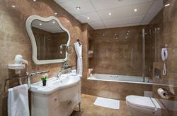 Best Western Plus Vega Hotel & Convention Center (47)