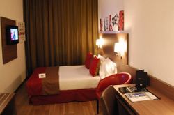 HOTEL 4 BARCELONA (3)