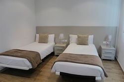 ARAGO312 APARTMENTS (8)