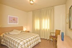 APARTAMENTOS GANDUXER (18)